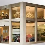 Arena Hotel