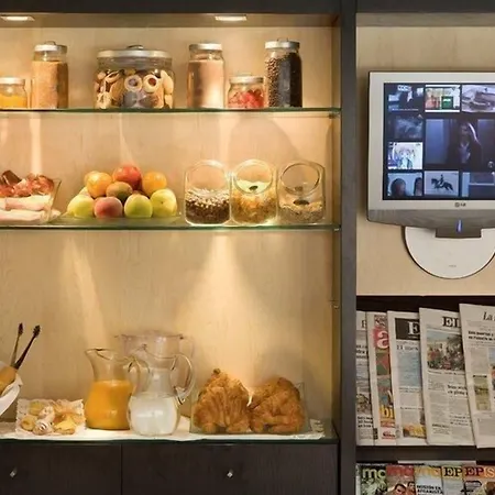 Ξενοδοχείο Arena